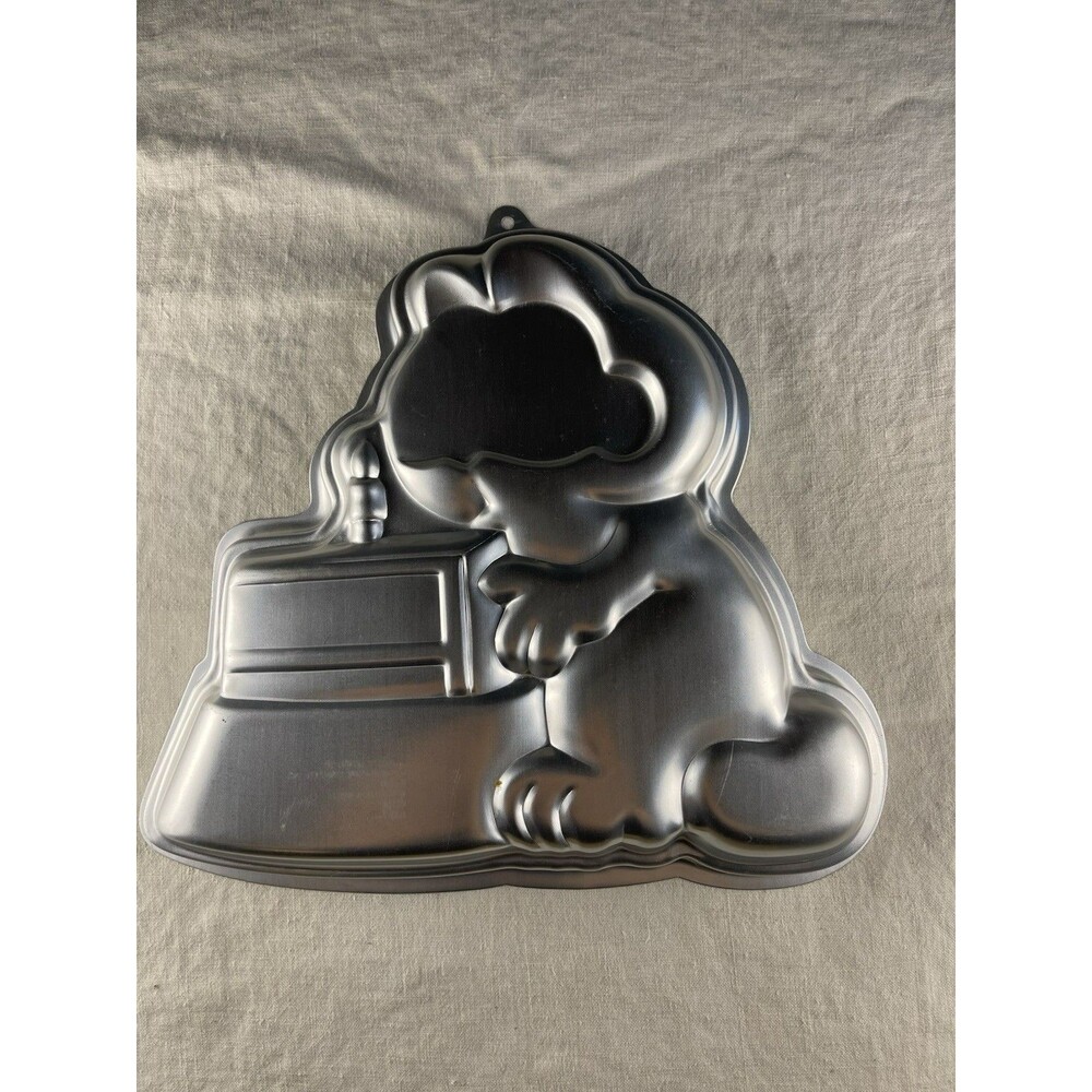 Wilton 1981 GARFIELD Cake Pan Baking Mold Happy Birthday Cat 2105-2447 VINTAGE